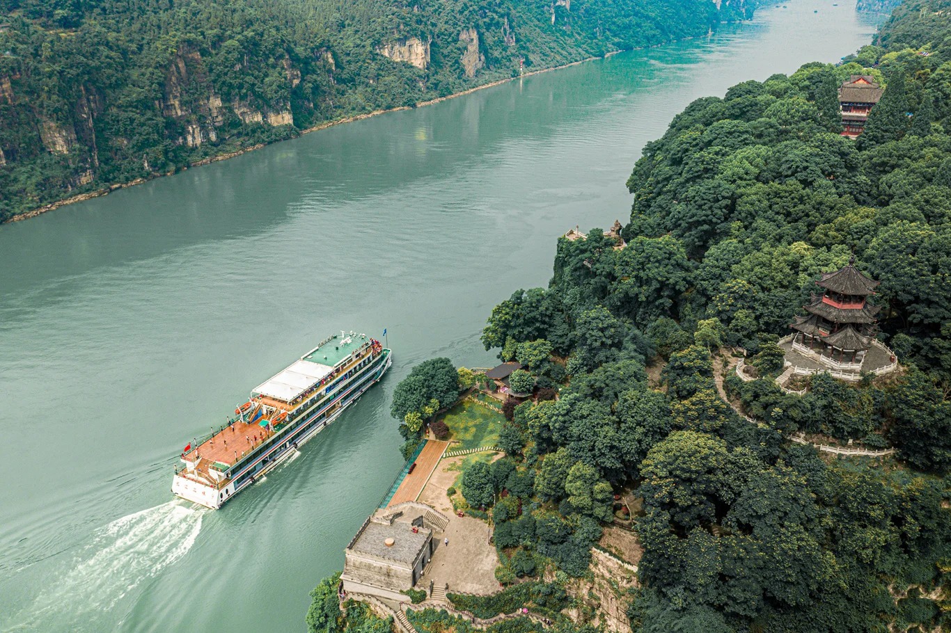 TOUR TRUNG QUỐC: NGHI XƯƠNG - TAM HIỆP - PHƯỢNG HOÀNG CỔ TRẤN - TRƯƠNG GIA GIỚI